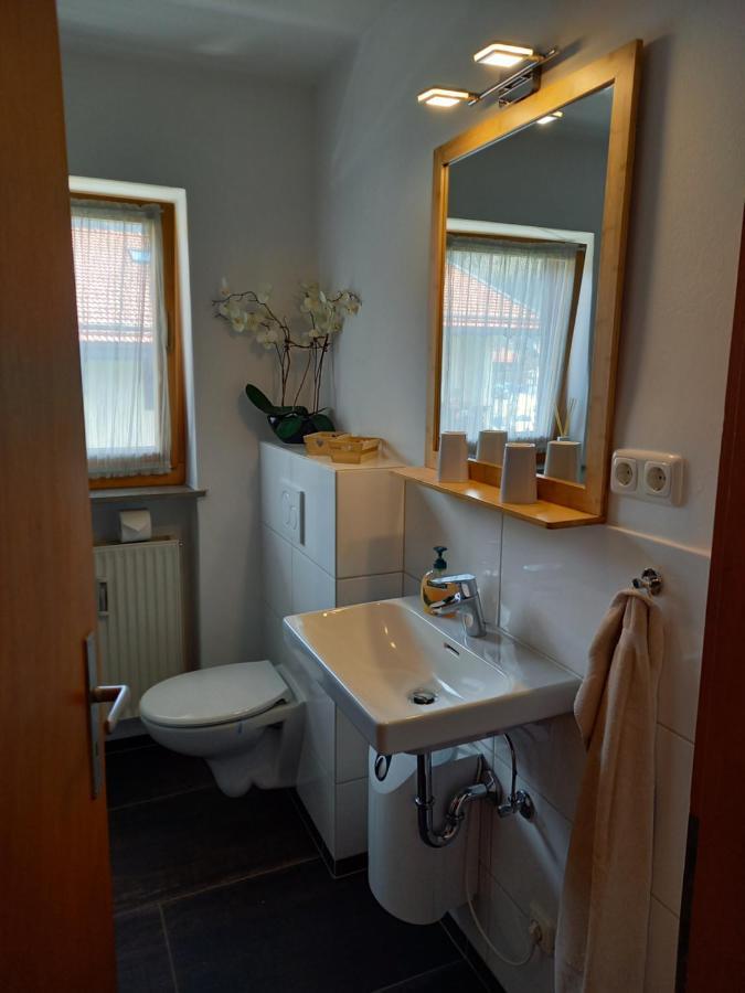 Ferienwohnung ไบริชเซลล์ ภายนอก รูปภาพ